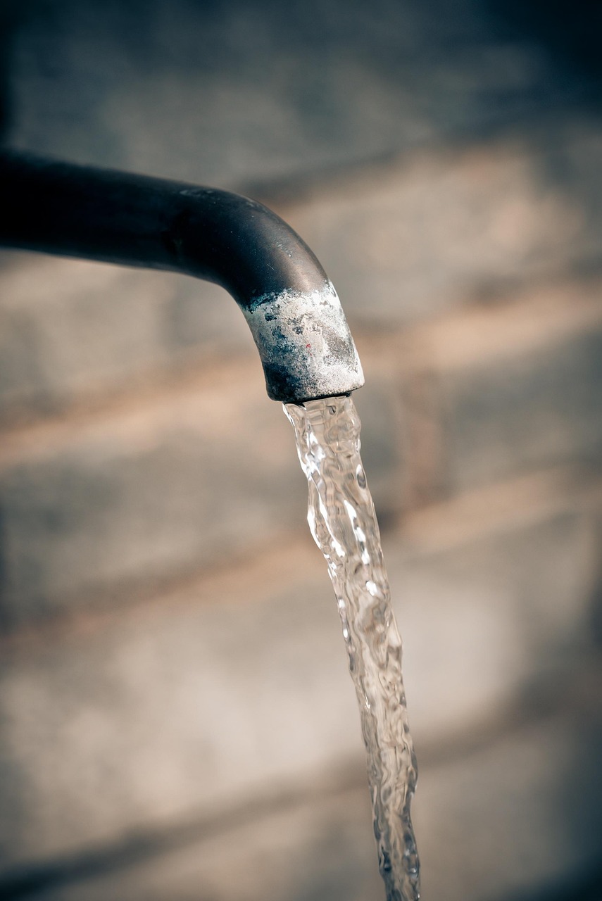 水道水がニキビの原因になるって本当？