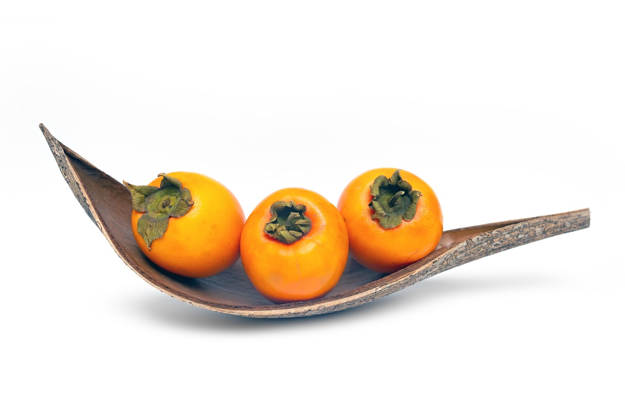 繰り返すニキビとホルモンバランス、甘いものとの関係は？